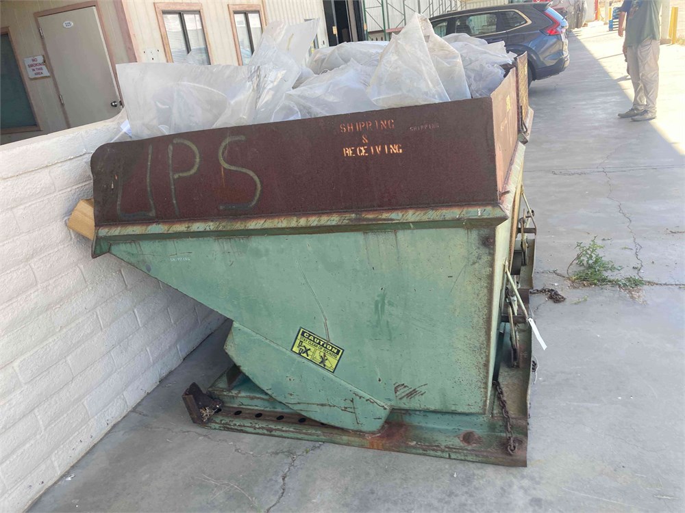 1-Yard Dump Hopper