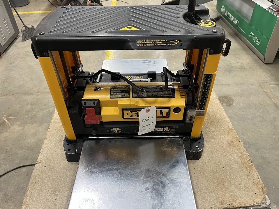 DeWalt Portable Planer