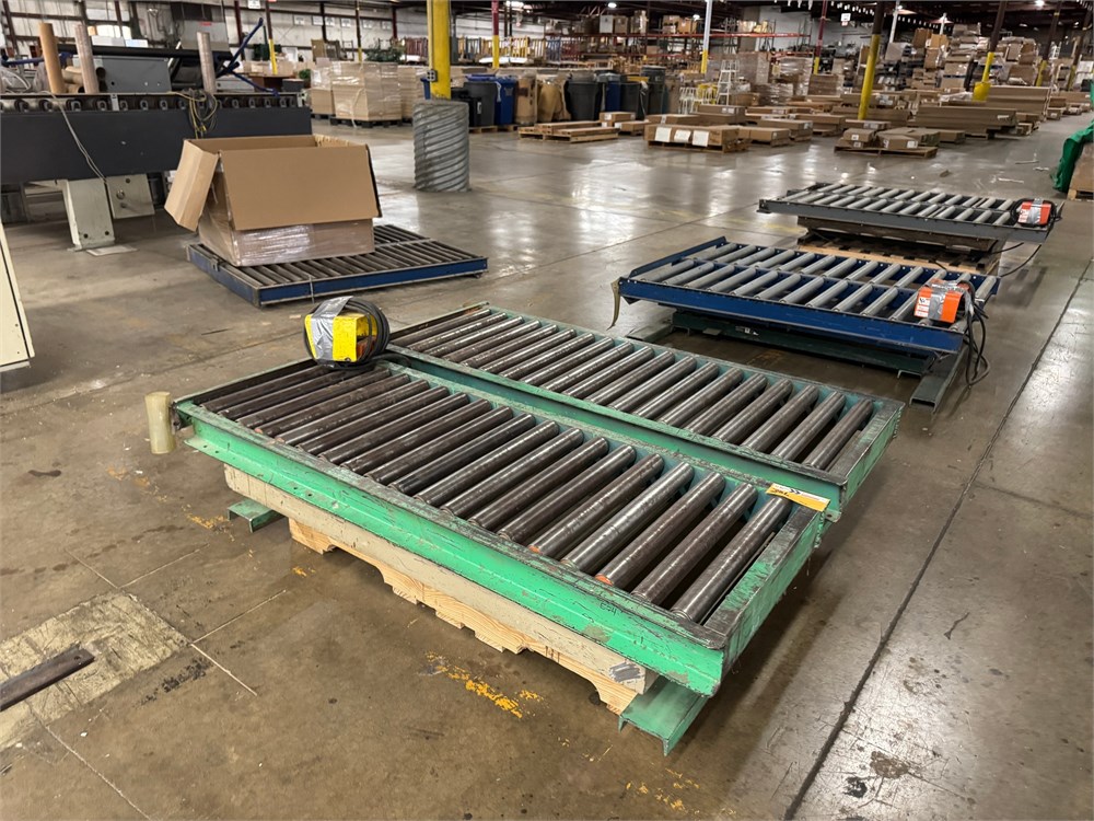 Lift Table with Conveyor