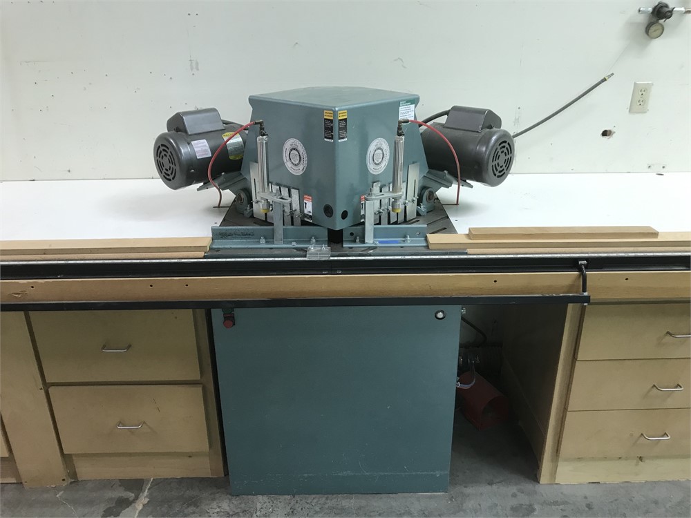 CTD Double Miter Saw