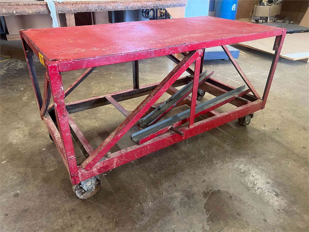 Metal material cart