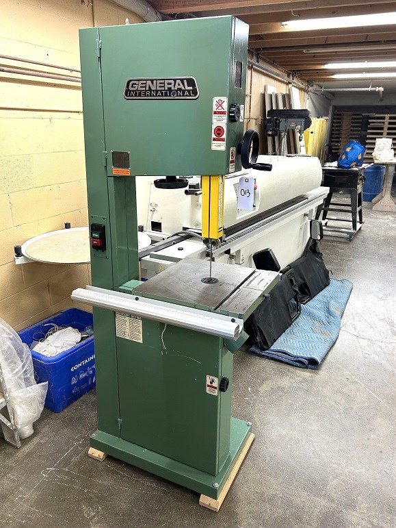 General Intl "90-240" Bandsaw - 220V 1ph - Mississauga, ON