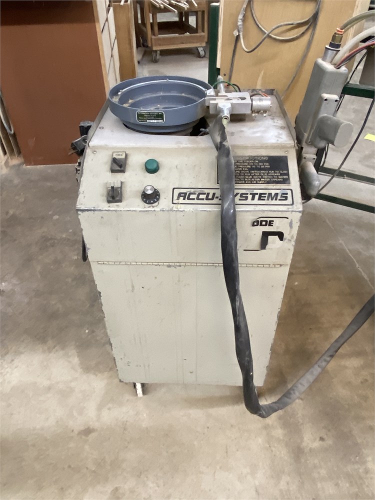 Accu-Systems "DD" Glue and Dowel Inserter