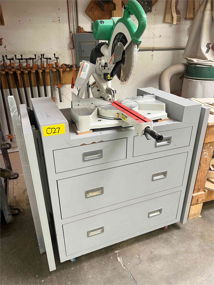 Hitachi "C10FSH" Sliding miter saw