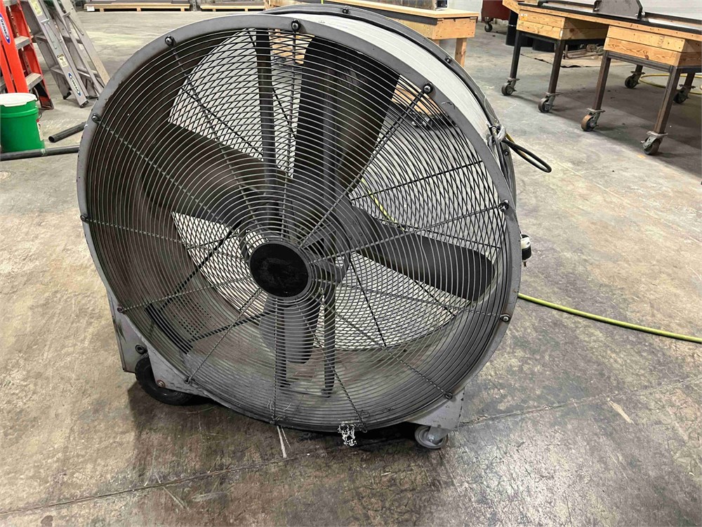 44" Rolling Floor Fan