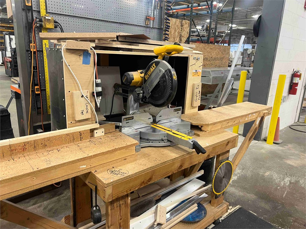 DeWalt "DWS780" Miter Saw