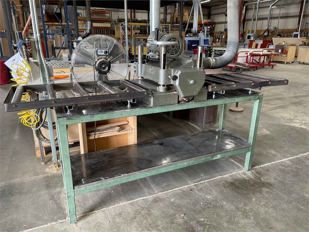 Planer with Roller Infeed and Outfeed