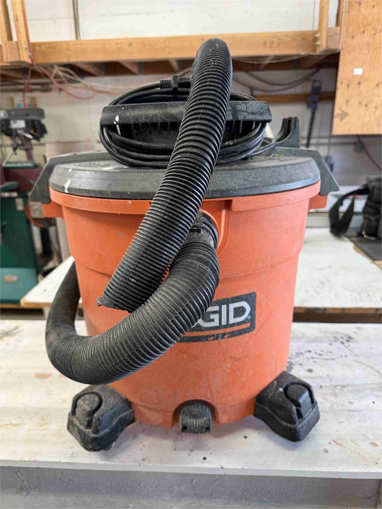 Ridgid Vacuum