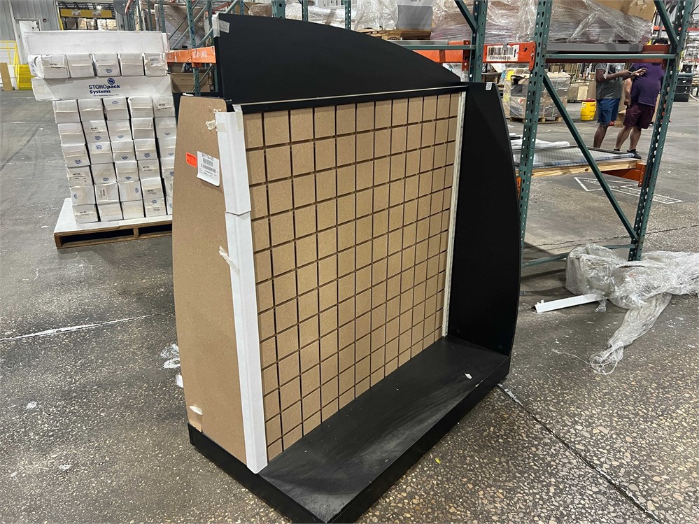 POS Display - 50" x 30" x 60"