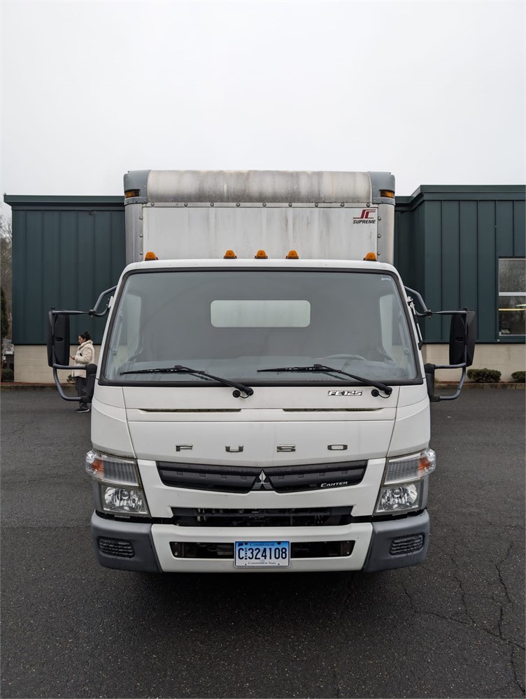 Mitsubishi  "FUSO" Box Truck - LOW MILES!